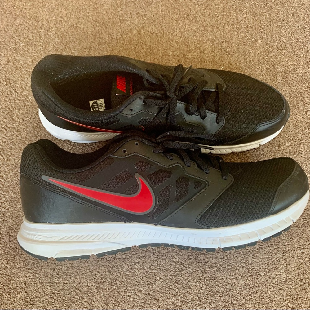 Men’s Nike sneakers 11.5